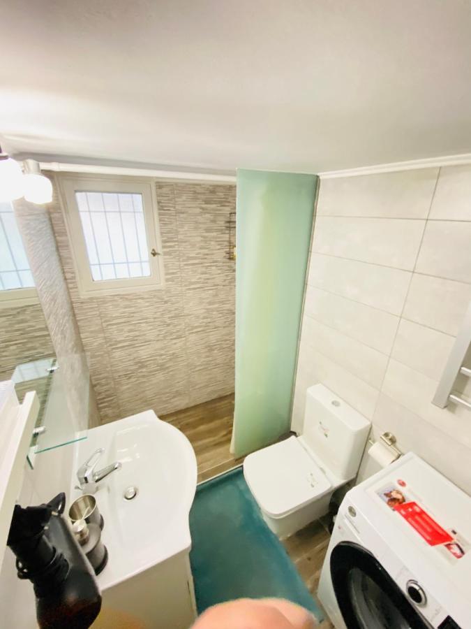 Apartment 32m2 Nefitou Metaxa Athens